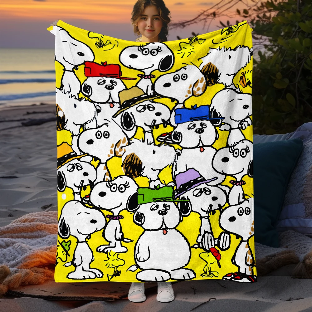 Snoopy Cartoon Printed Soft Warm Flannel Throw Blanket.Office,Camping,Outdoors,Bed sheet,Sofa,Travel,Beach,Airplane blankets.