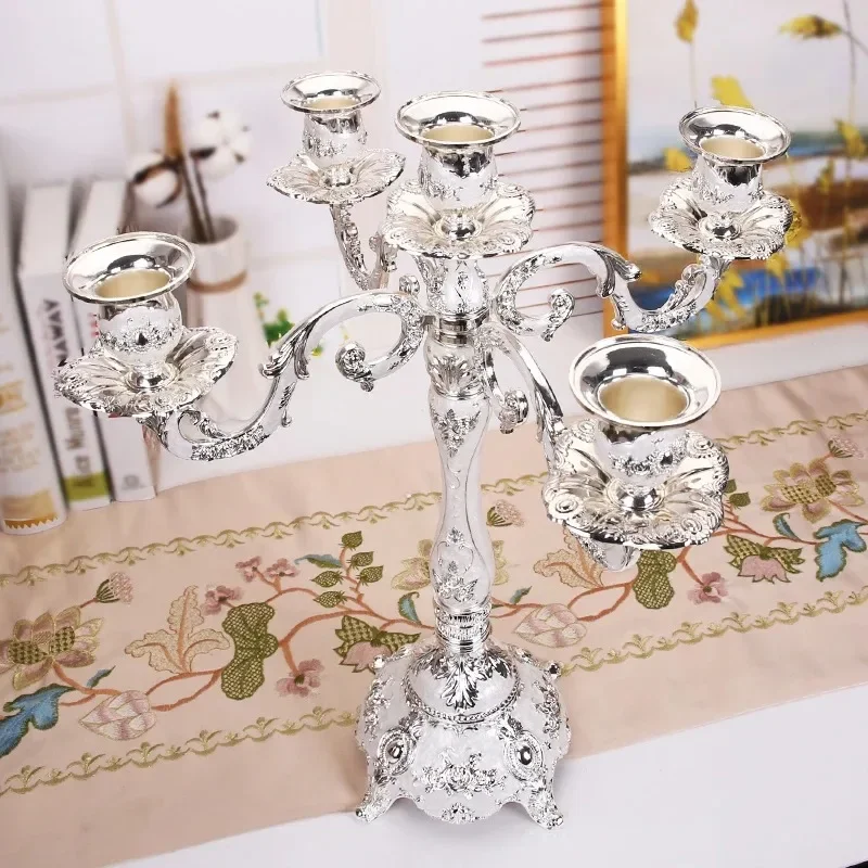 Nordic Vintage 3 Arm Candle Holders Wedding Centerpieces for Tables Zinc Alloy 5 Arm Candle Holders Luxury Home Decor Accessory