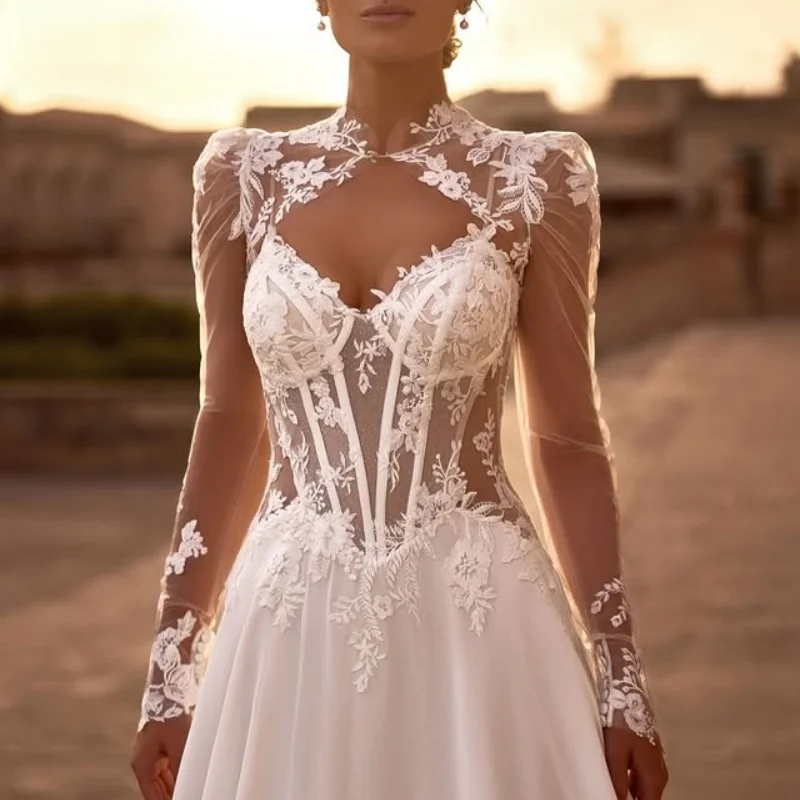 

Customized White Ball Gown Royal Wedding Dresses Long tail Lace flower applique A-line Tull Made Robe De