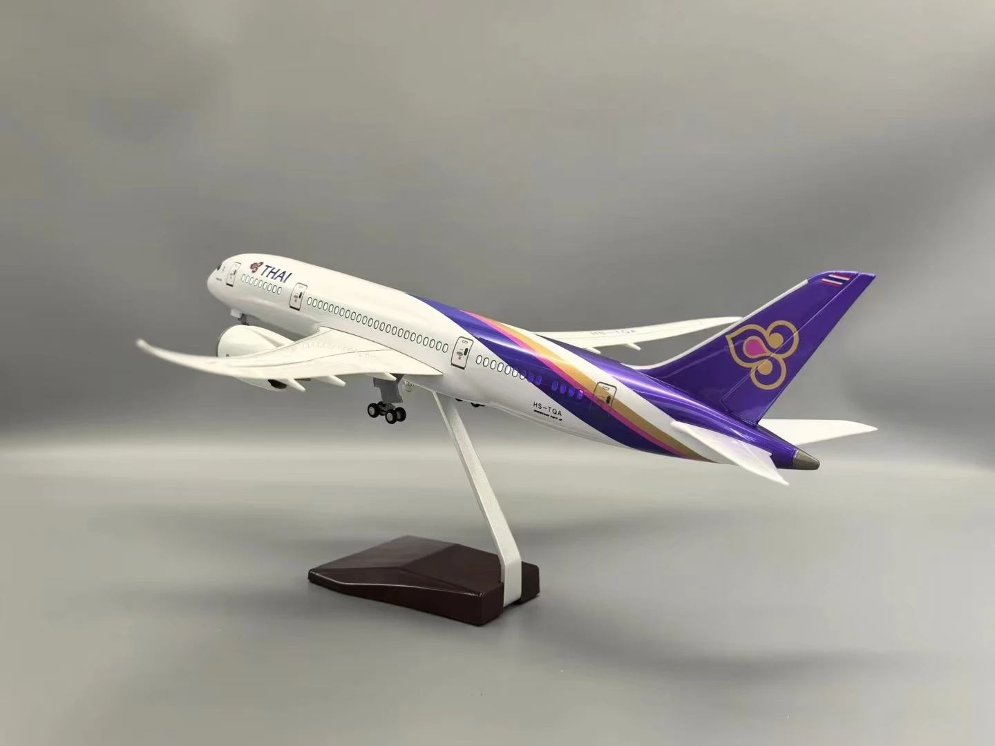 

Boeing 787 Thai Airlines 47CM Diecast Resin Airplane Model with Stand Airlines Model Plane 787 Model Plane Wire Wheels Static Or