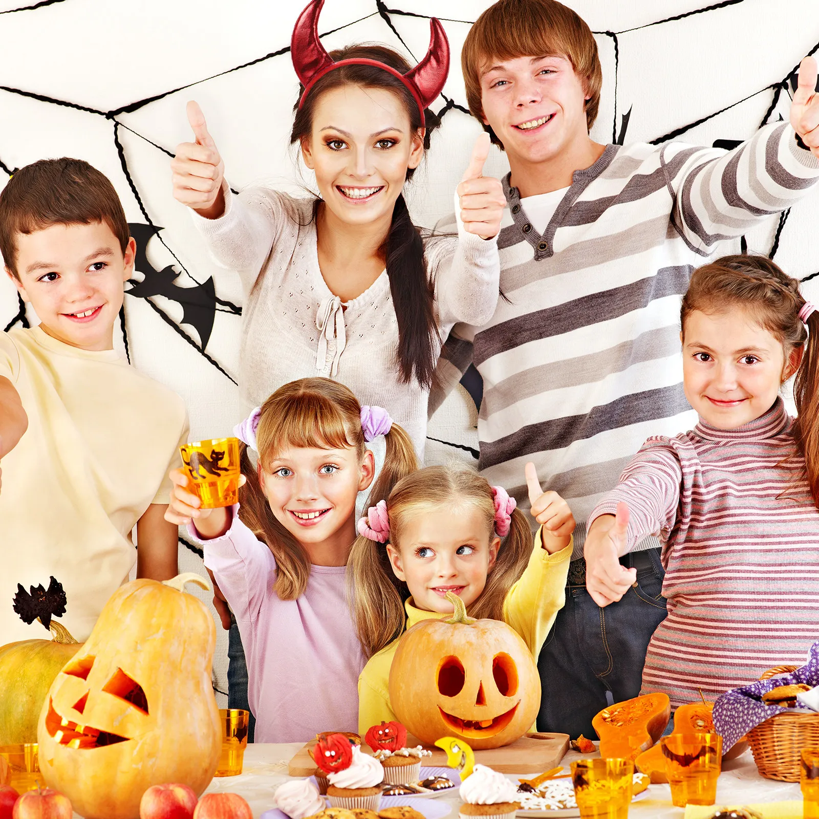 

6Pcs Glossy Devil Horns Headband Halloween Hair Accessory for Women Carnival Cosplay Masquerade Party Horn Headband