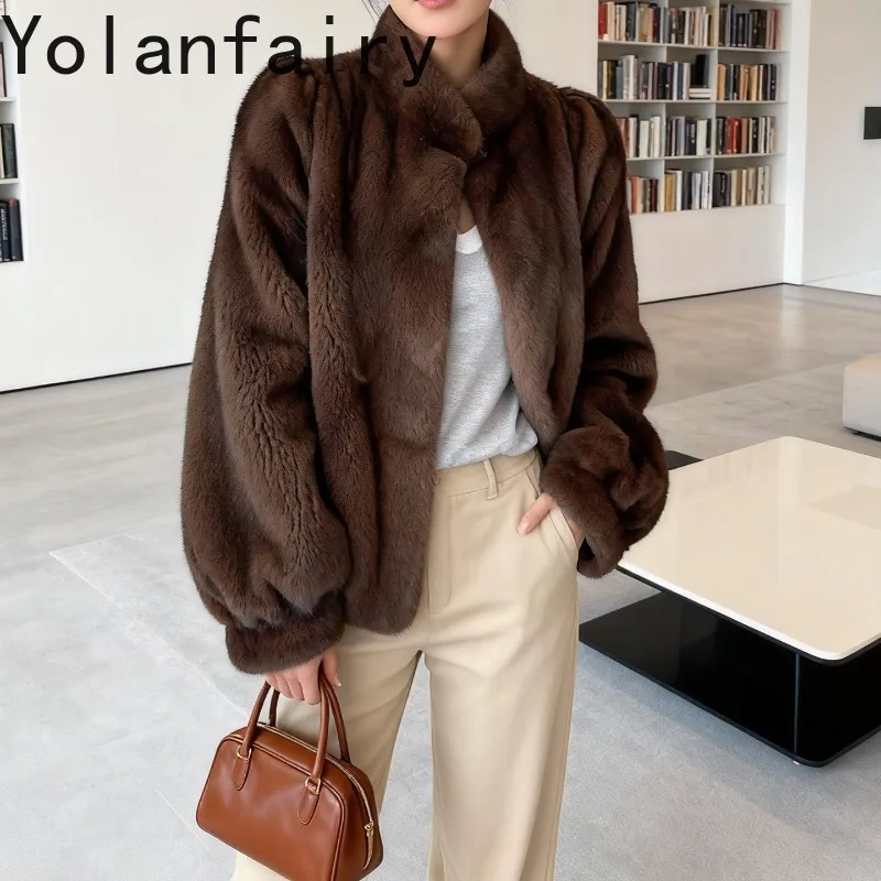 YOLANFAIRY معاطف فرو حقيقي من المينك بالكامل للنساء معطف شتوي بياقة ثابتة قصير معطف فرو طبيعي معاطف نسائية أنيقة ودافئة من الفرو