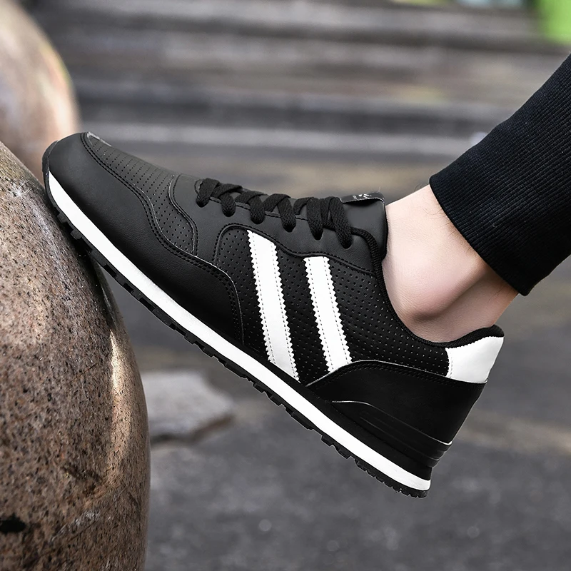 Artificial Leather Men Causal Shoes Male Spring Men Casual Light Shoes Sneakers Lac-up Flats Breathable Outdoors Sapato