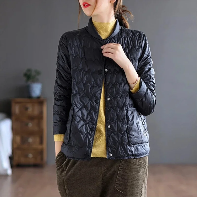 Chaqueta corta de moda coreana para mujer, Parkas ligeras de plumón de algodón, prendas de vestir cálidas, abrigo para mujer, otoño e invierno, novedad de 2024