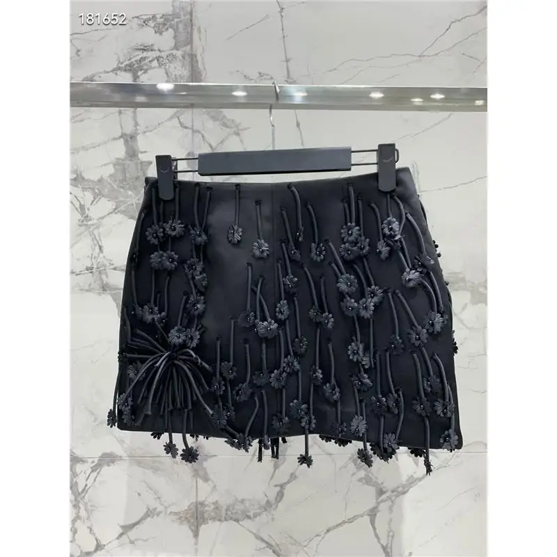 2024 Summer New Niche Design Black Skirts Women Heavy Industry Beads Bow High Waist Slimming All-Matching A- Line Mini Skirt