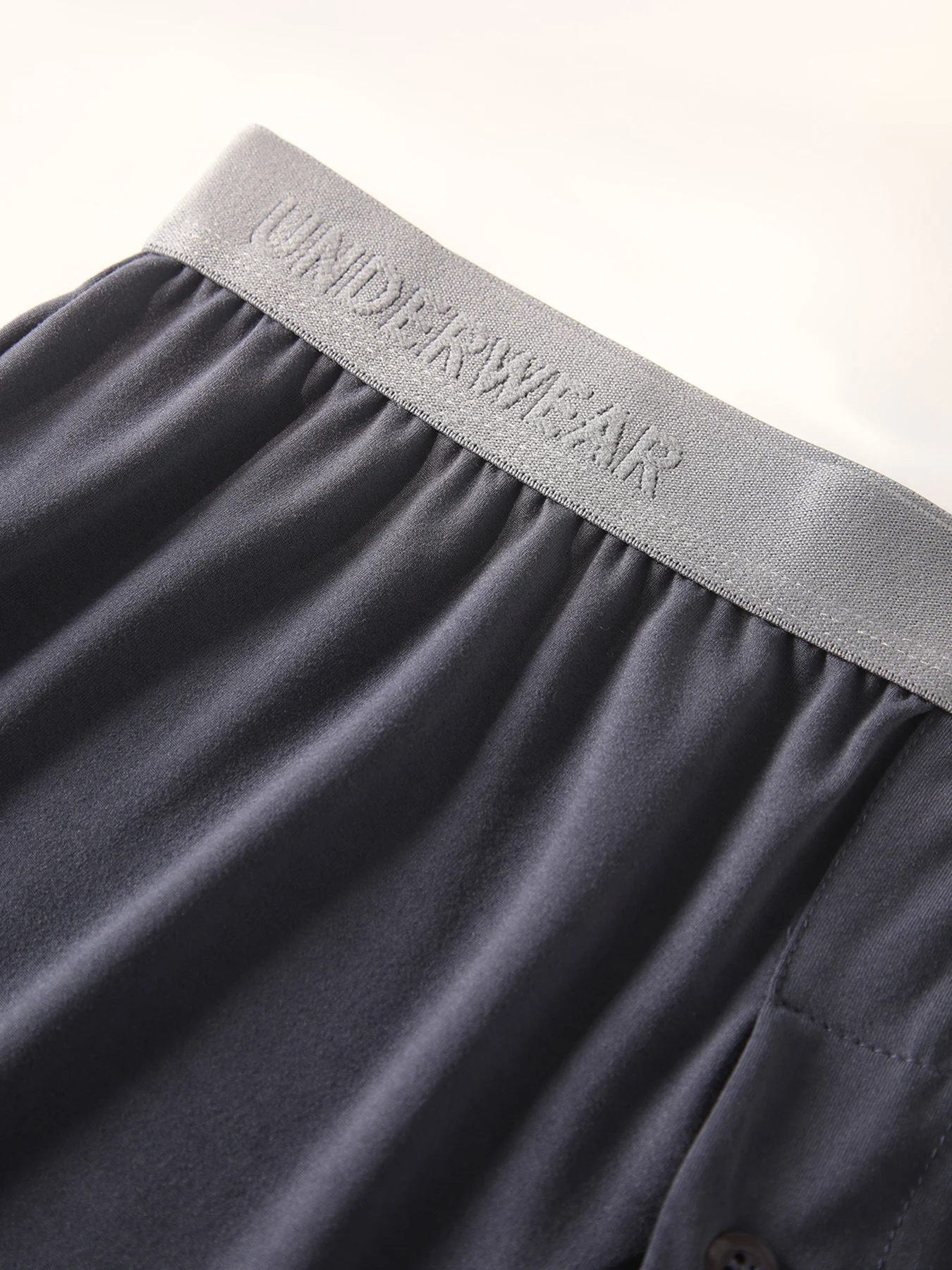 3-teiliges Set Herren-Shorts für alle Jahreszeiten, einfarbig, in großen Größen, bequeme und einfache flache Hosen, lässige Strandshorts – Detail 9