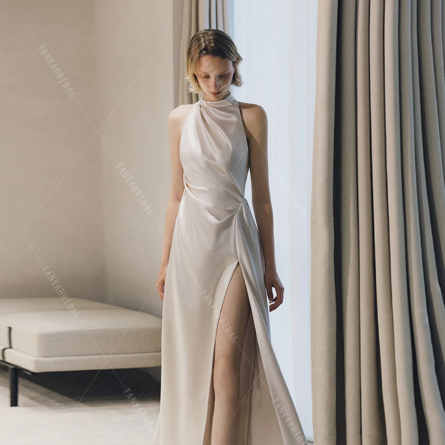 لينة الساتان س العنق فستان زفاف بلا أكمام عارية الذراعين فستان زفاف مثير عالية الجانب سبليت ألف خط فستان حفلات الزفاف TSWD861