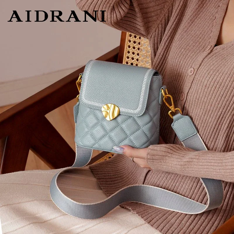 Aidrani Ladies Mini Satchel Crossbody Bag, Quilted Top Layer Leather with Heart Shape Lock, Multi-Pocket Adjustable Strap