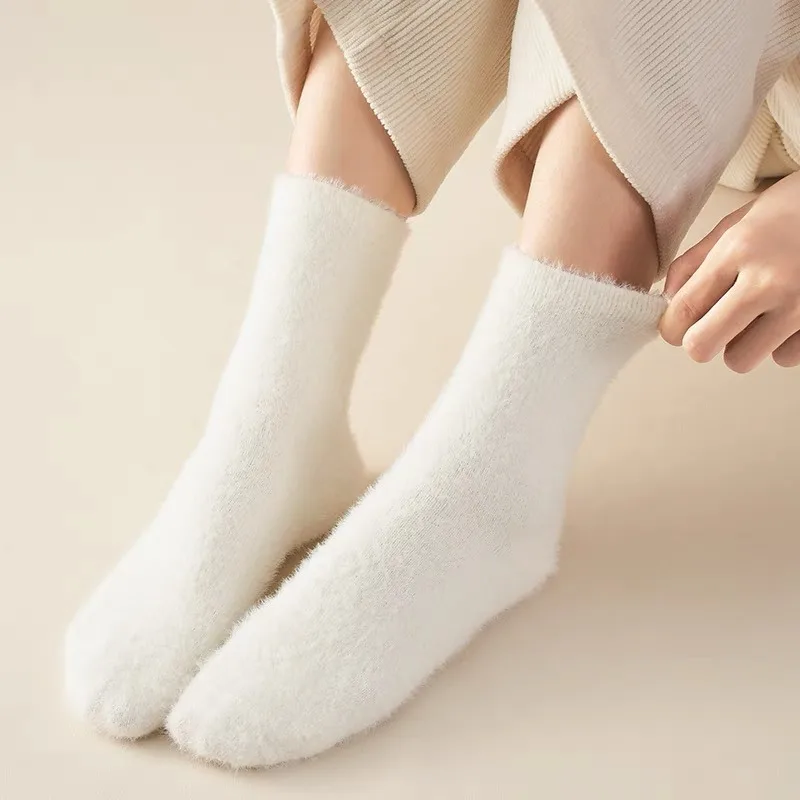 Harajuku Cute Mink Velvet White Black Socks Autumn Winter Elastic Thickened Plush Lovely Thermal Kawaii Coral Velvet Sleep Sock