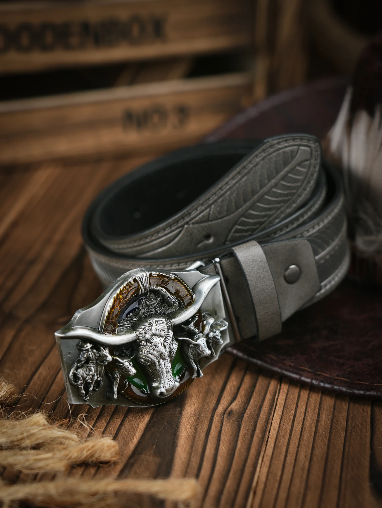 Ein lässiger Retro-Gürtel im Western-Stil für Herren und Damen! PU-Ledergürtel mit Metallschnalle, geeignet für den täglichen Arbeitsgebrauch – Detail 6