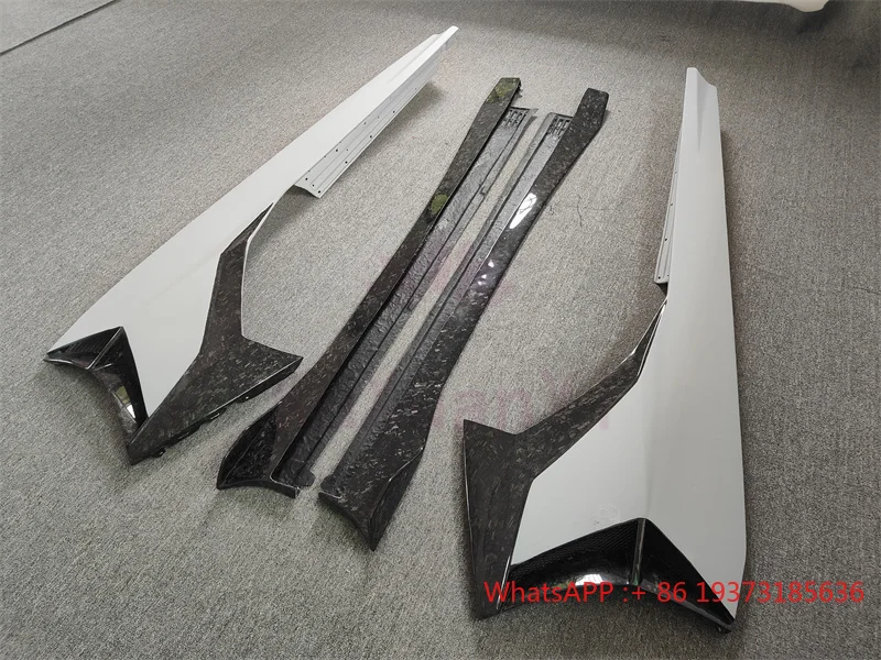 Used for Lamborghini Aventador LP700 LP720 High-quality SVJ Style Semi Forged Carbon Fiber Side Skirt Body Kit