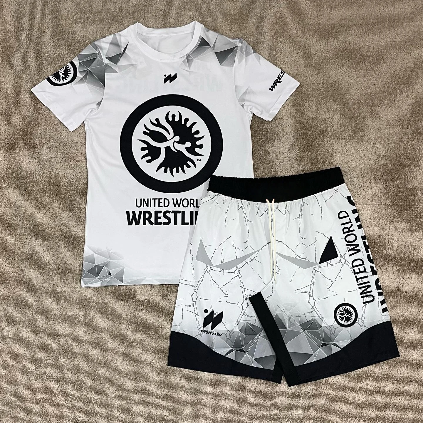 #8 Latest Athletic Training Tops Offers