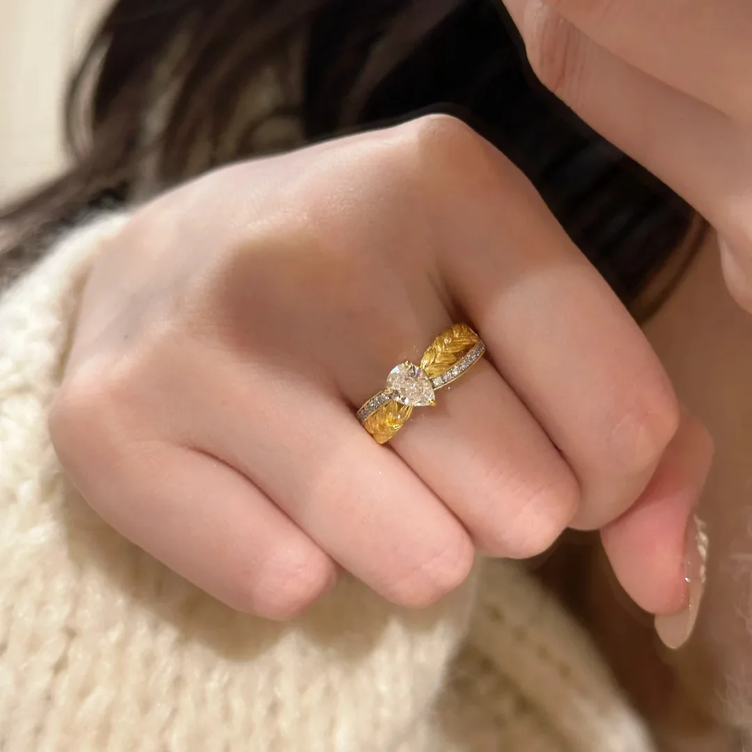 Foydjew Retro Exquisite Wheat Ears Twist Woven Design Gold Color Rings Inlaid Water Drop Zircon Ring For Women