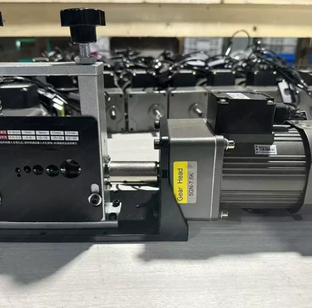 Porous Wire Stripping Machine – Household Waste Wire Peeler for Scrap Copper, Automatic Wire Dialing Artifact