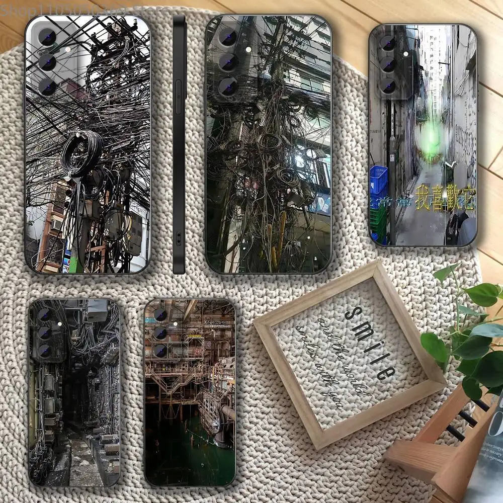 

Vintage Wires Messy Rusty Phone Case For Samsung S 25,24,23,22,30,21,10,9,Ultra,Plus,Lite,FE,4,5 G Soft Black Case