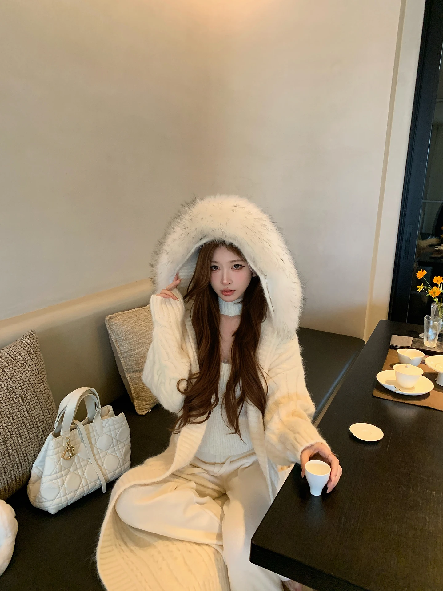 

Chen DaYu женская свободная вязаная толстовка с капюшоном, свитер, кардиган, длинное пальто выше колена с меховым воротником, осенне-зимняя мода...