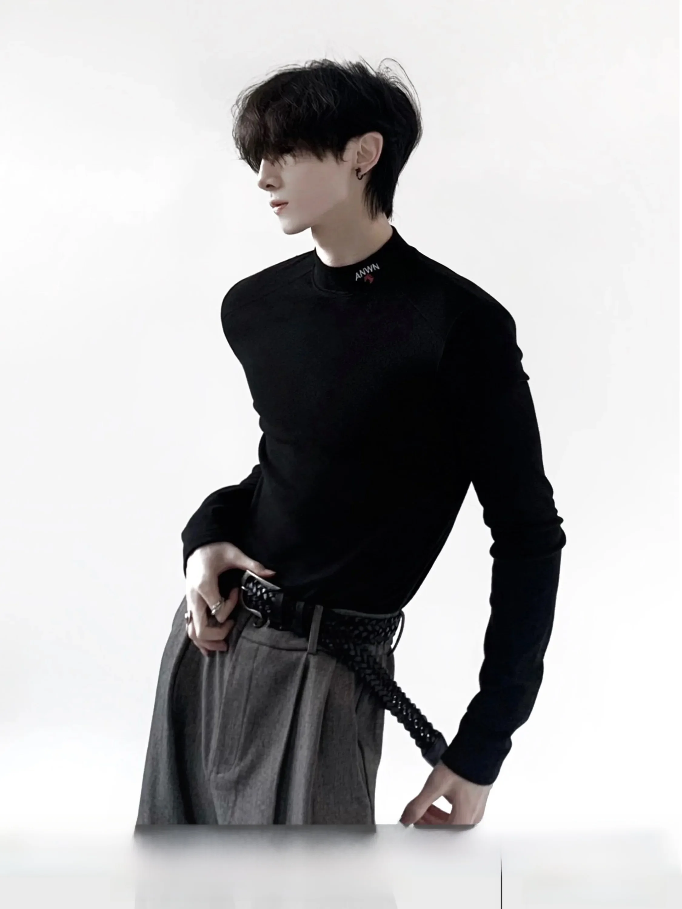 Elegant Embroidered  Head Half High Collar Slim Fit Men's Base Shirt Shoulder Pad Black Inner Wear Commute City Walk