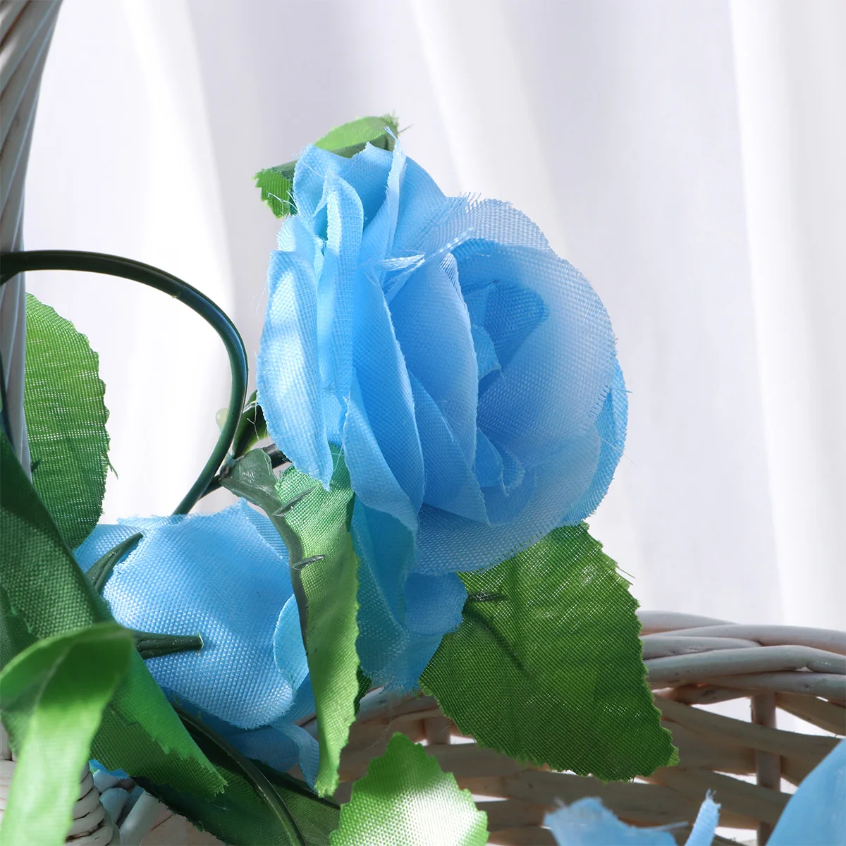 

2.4M Artificial Flower Vines Wedding Hanging Vine for Wall Door Mirror Banister Fence Home Decor Fake Flower Garland Faux Vine