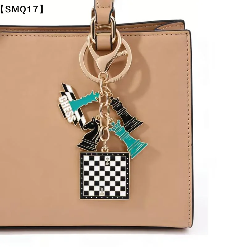 Intellectual Chess Piece Knight Queen Chessboard Enamel Alloy Keychain Bag Charms Key Ring For Board Game Fan Gift【SMQ】