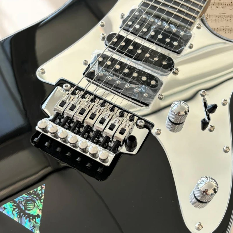 UV777 Double Shake Electric Guitar Black Mirror Guard HSH Pickup Speed Play Metal Versatile Artifact 7 Strings Free Delivery