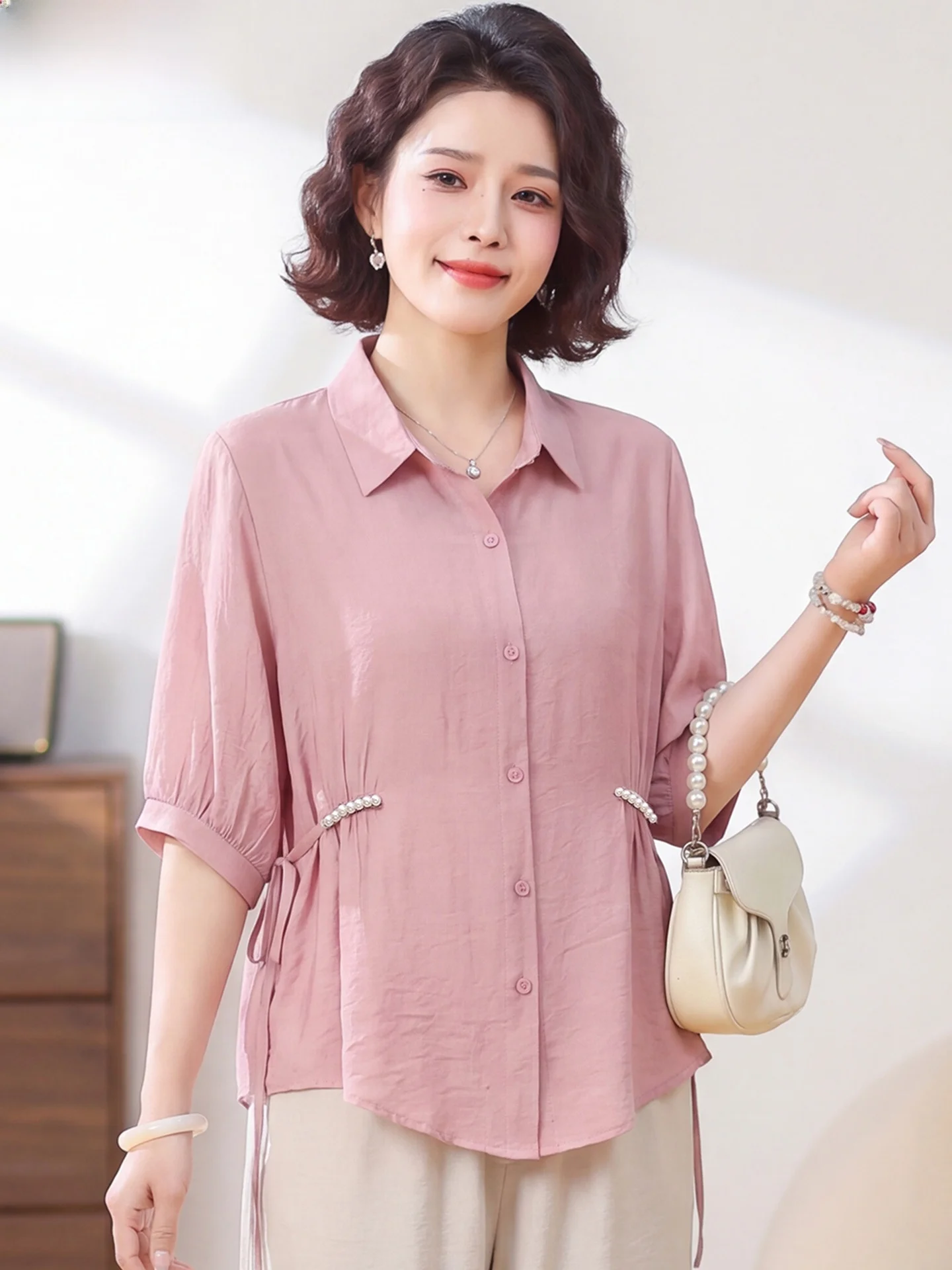 

Fashionable Cotton Linen Short Sleeve T-Shirt Set for Middle-Aged And Elderly Women Elegant And Stylish Women's Top