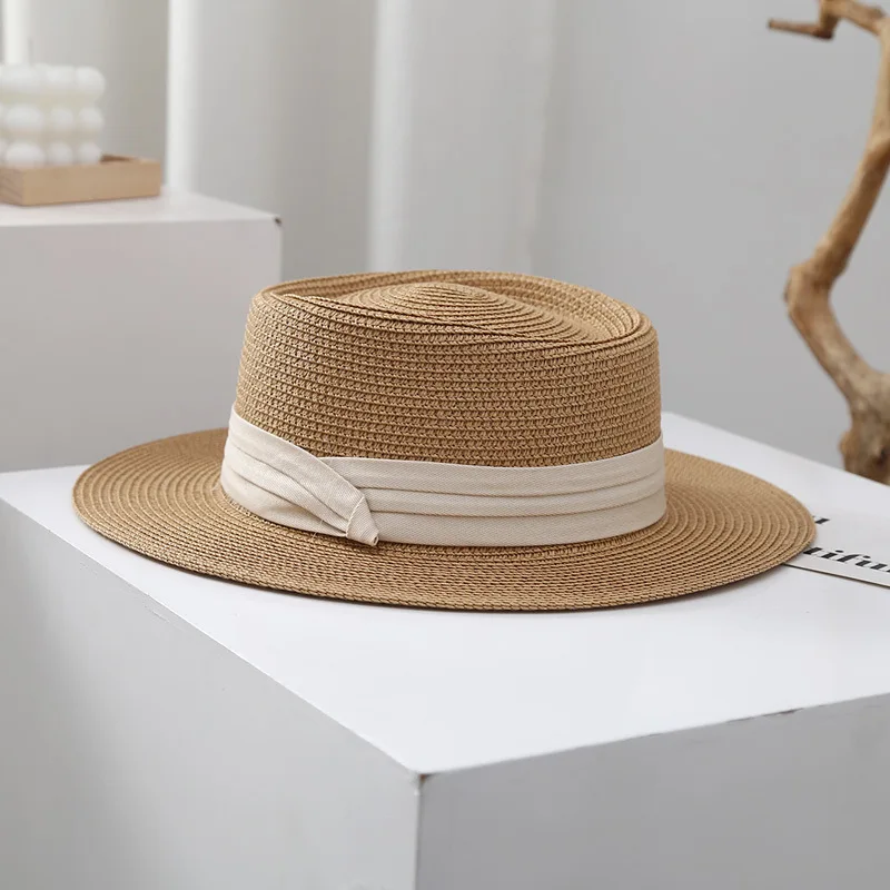 Spring and Summer Beach Flat Top Hat Women\'s Straw Knitted French Top Hat Wide brimmed Jazz British Sun Hat