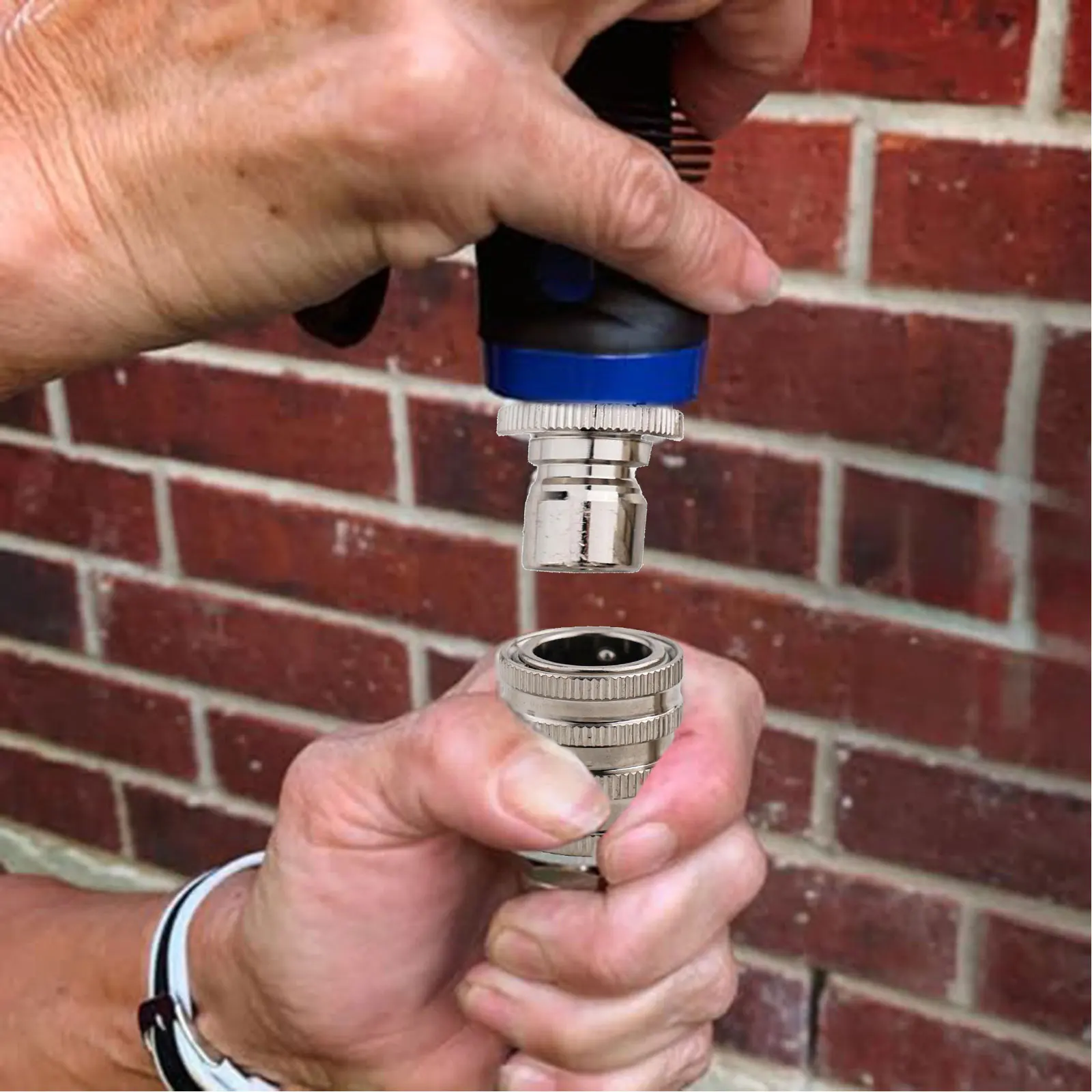 

Gardening Tools 3/4" Male Female Adapters Effortless Hose Connection Protects From Severe Weather For Garden Hose