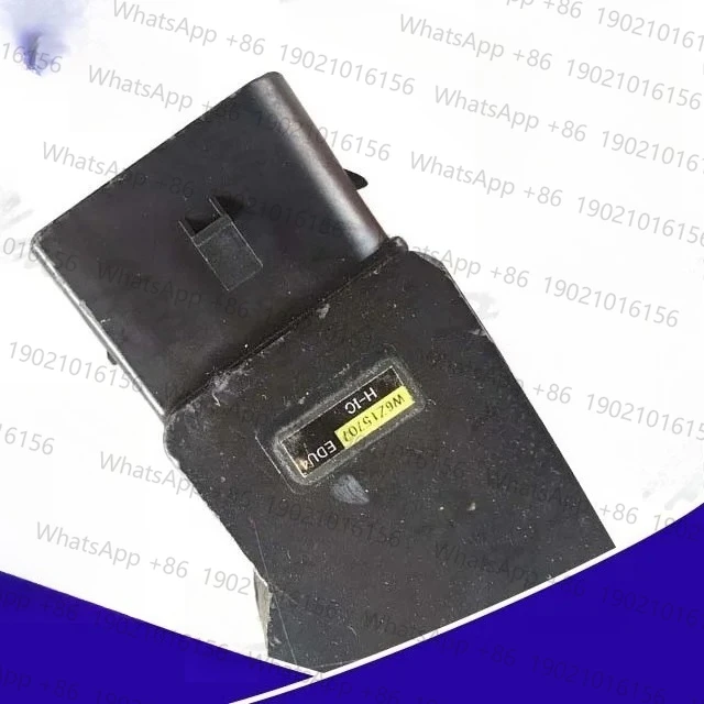 

Automobile engine parts OEM W6Z15707