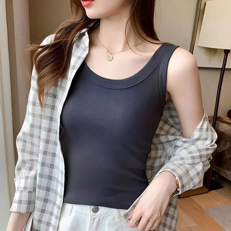 Women 2025 Slim Fit Tank Top Round Neck Solid Color Lightweight Breathable Summer Casual Daily Active Wear