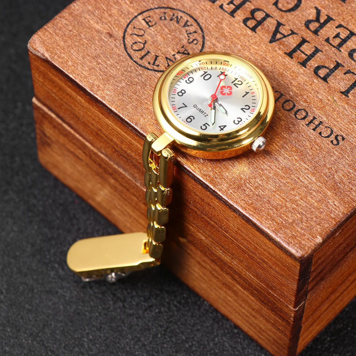 قطعة واحدة من ساعة الجيب الطبية الذهبية الإبداعية للممرضات كوارتز ساعة عصرية بإبزيم معلق للرجال والنساء #5