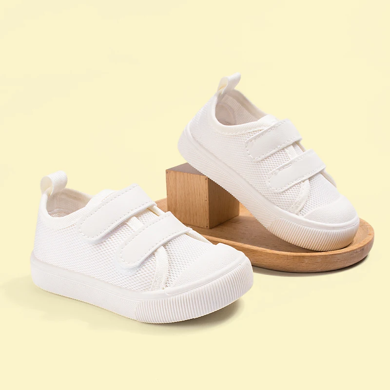 2025 New Fashion Spring Kids Sports Shoes White Sneakers Soft Sole Double Velcro Straps Casual Shoes EKC5323