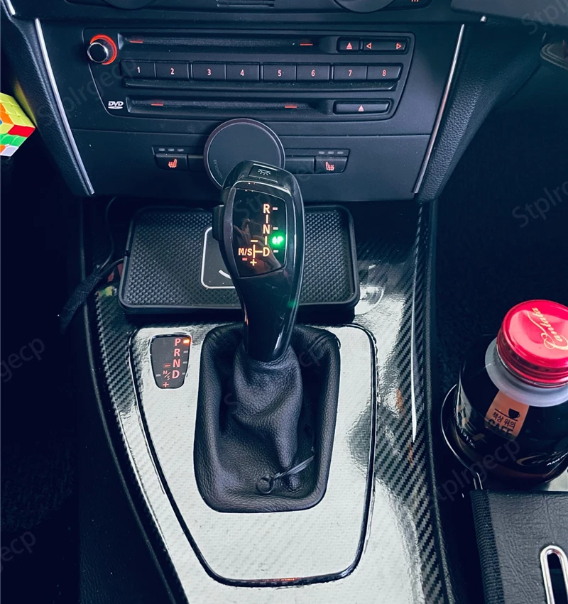 LEDギアシフトノブ,3年間保証,自動ギアレバー,bmw 1シリーズe81 e82 e87 e88 2004-2011の交換