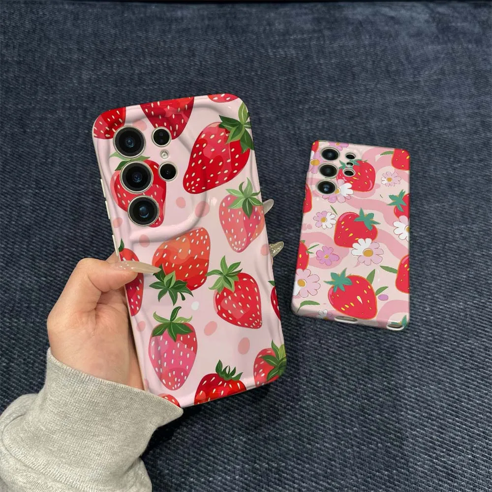 

Strawberry Flower Pattern For Samsung Galaxy S21 S23 S24 S25 FE Lite Plus Ultra 5G Wave Oil Film Phone Case