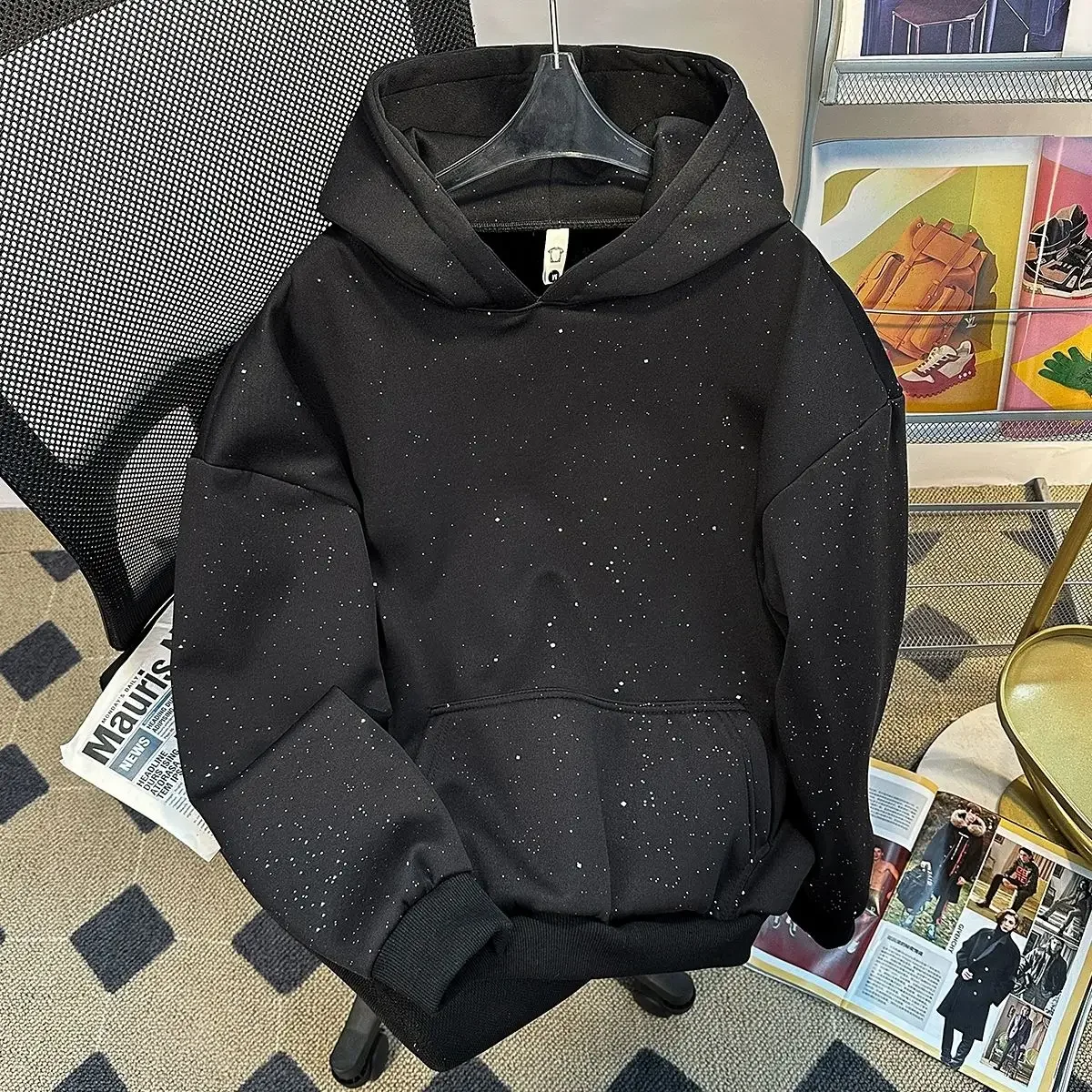 

American retro high street full of stars sweater women loose fashion hooded coat Joker casual coat in autumn and winter.