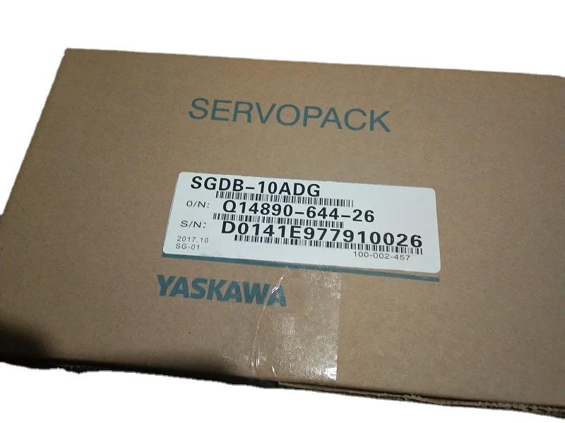 

new in box and original yaskawa ac servo motor drive SGDB-10ADG servo drive controller