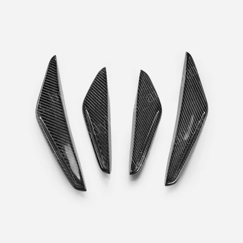 

Комплекты обвесов для Lotus Evora GT4: карбоновые передние бамперы, канарды, сплиттеры