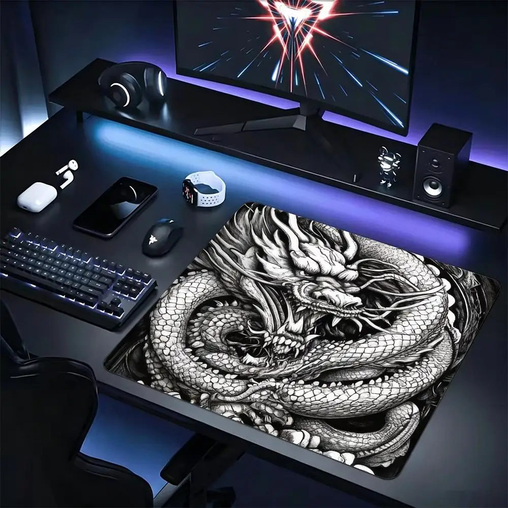 Gaming Mousepad Traditional Oriental Dragon Small Deskmat Anti‑slip Lock Edge Mouse Pad Keyboard Mat Desk Protector for Laptops