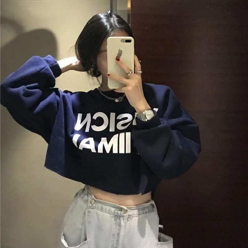 Super hot CEC short sweatshirt women\'s 2024 spring and autumn thin jacket ins tide loose high-waisted crop top top