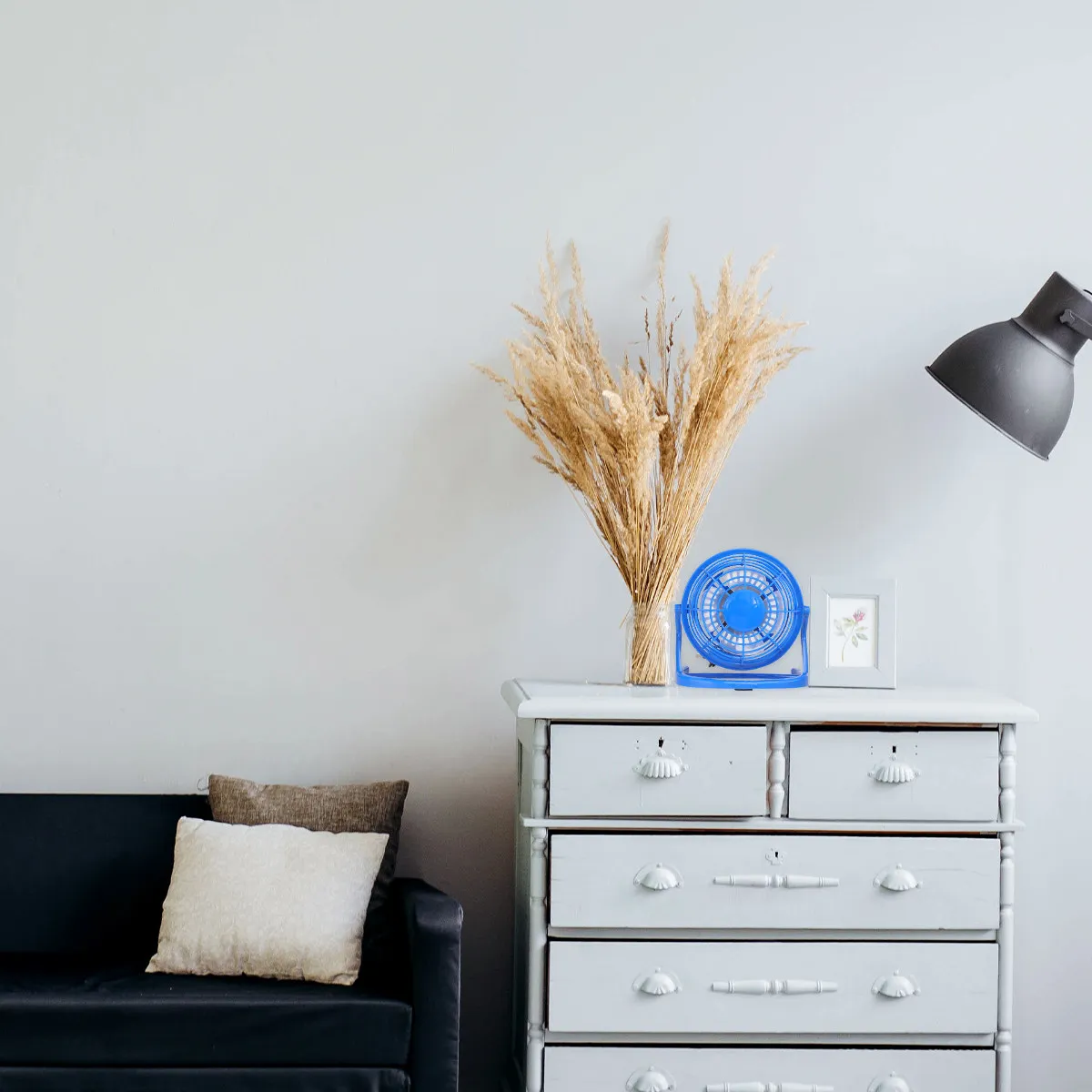 Mini USB Fan Portable Rechargeable Small Desk Fan Lightweight Handheld Natural Wind for Sleep and Office Use Blue