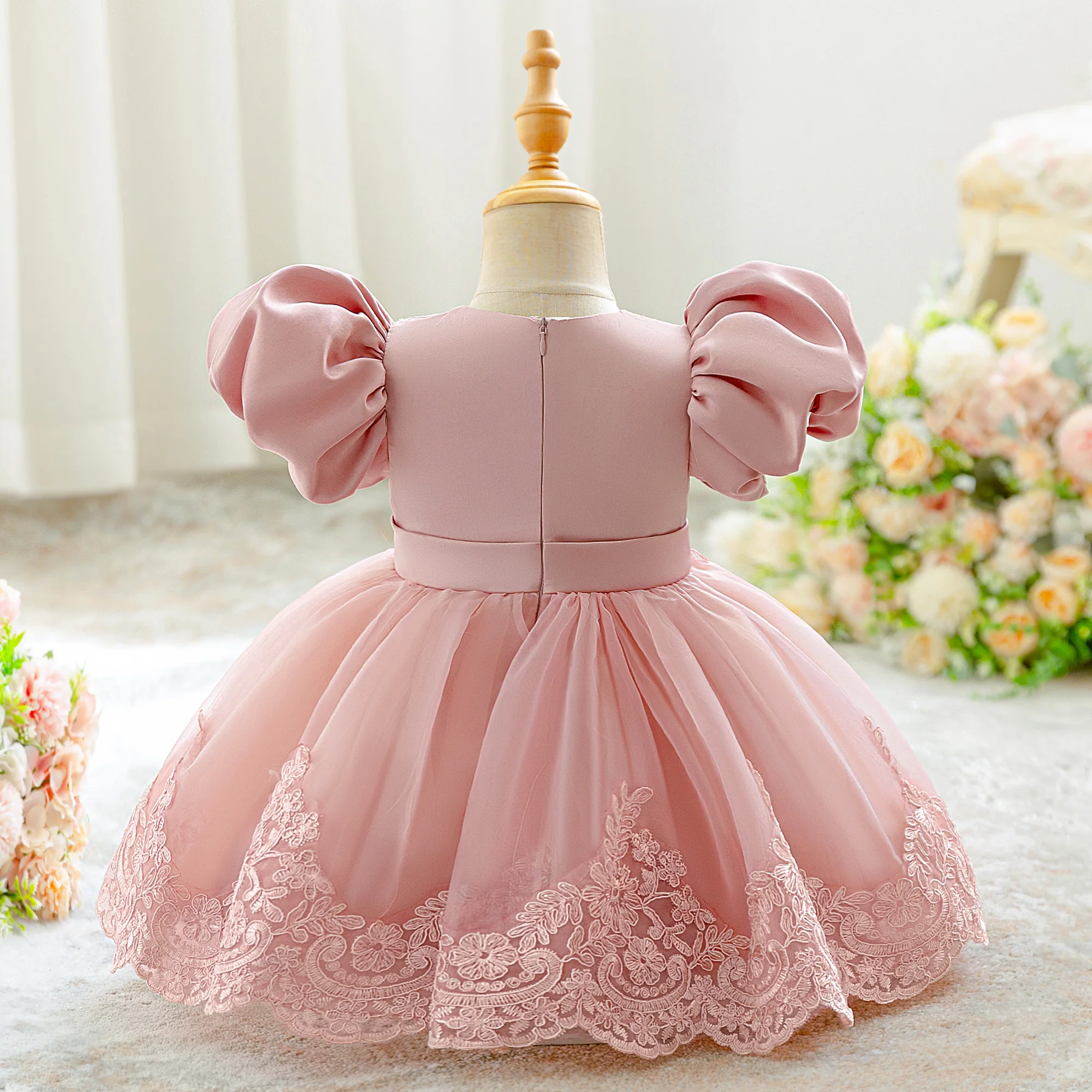 Infant Embroidery Flower Party Baby Girls Dress Elegant Bow Wedding Bridesmaids Princess Prom Dresses Baby Baptism Evening Gown