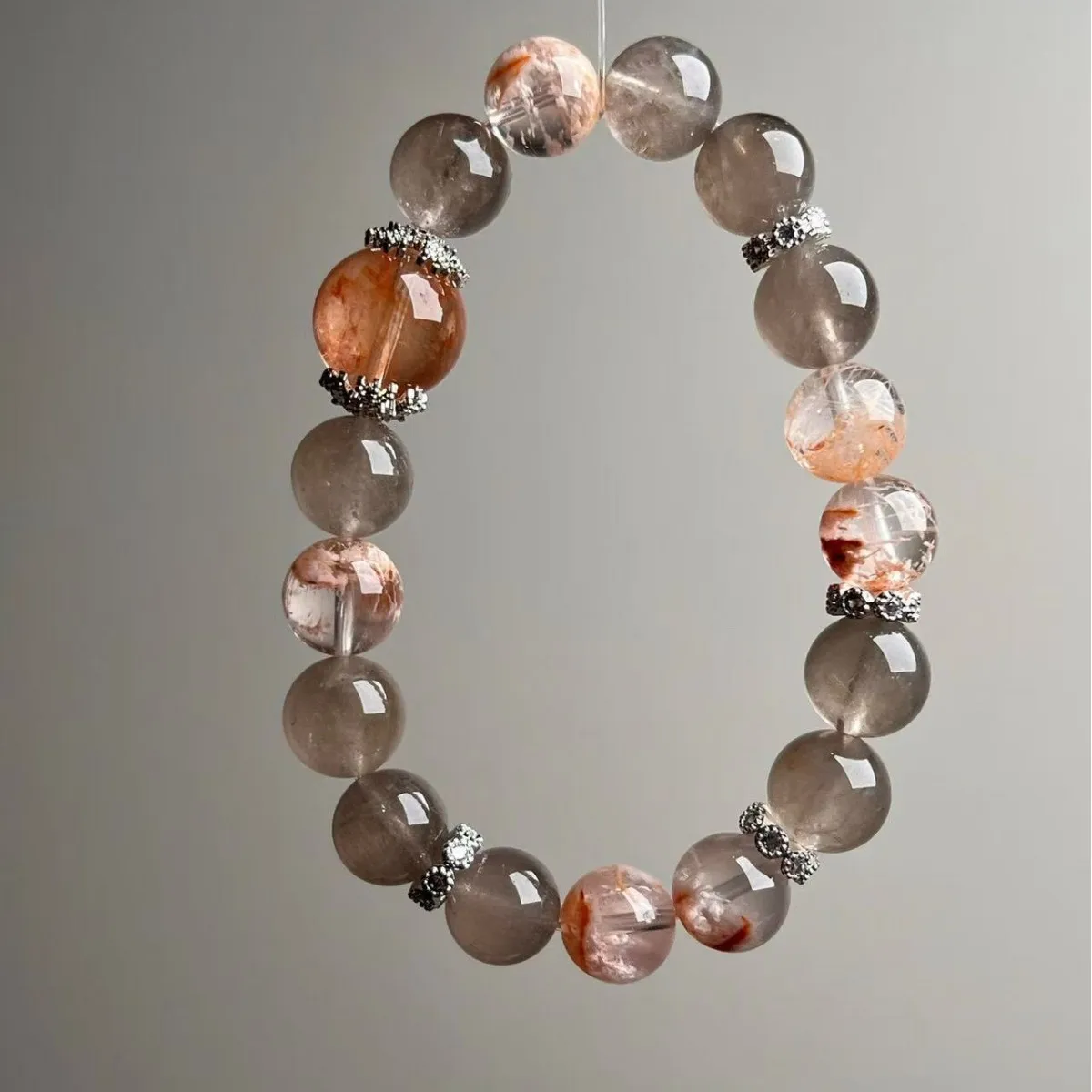 

Natural Crystal Duobao Bracelet Large Particle Glue Flower, Orange Snowflake Ghost Bracelet Light Luxury Fashion Niche Design