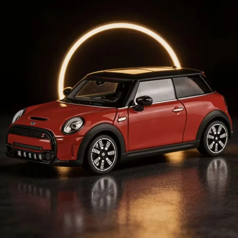 1:24 MINI alloy car model pull back sound light retro style high detail ornament for home display and themed arrangement
