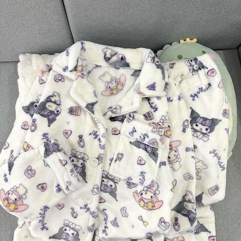 

Winter Women's Hello Kitty Pajama Set Cartoon Flannel Pajamas Thickened Fluffy Plush Warm Comfortable Loose High Quality