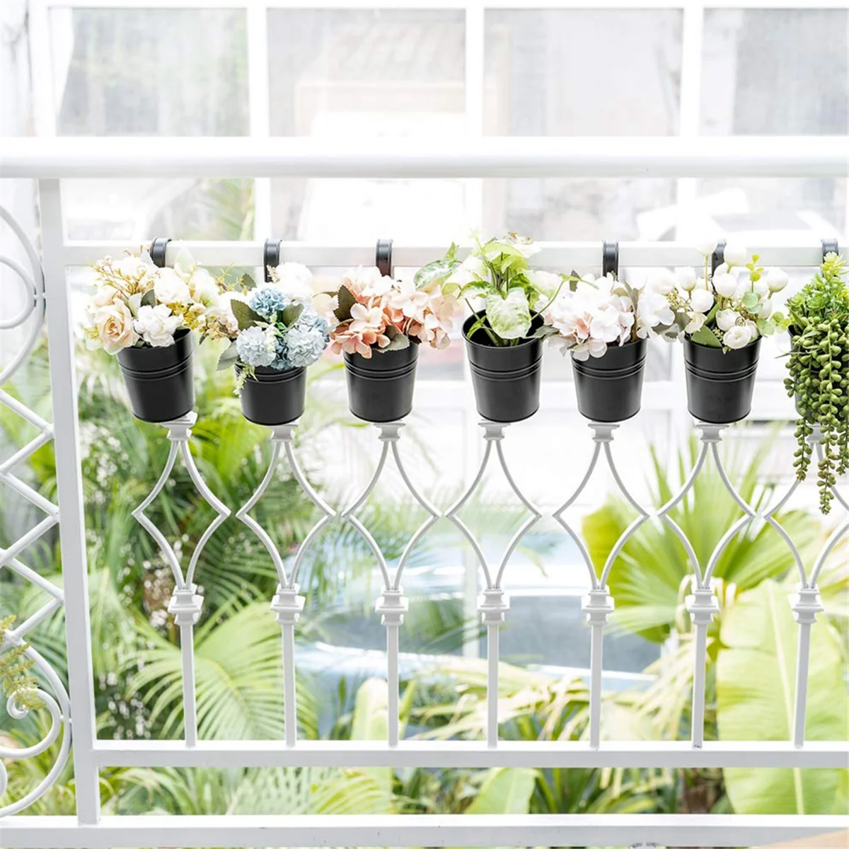 

Hanging Flower Pot Metal Iron Bucket Flower Pot for Railing Garden Decorative Flower Stand Hanging Hanging Pot(Black)HUG
