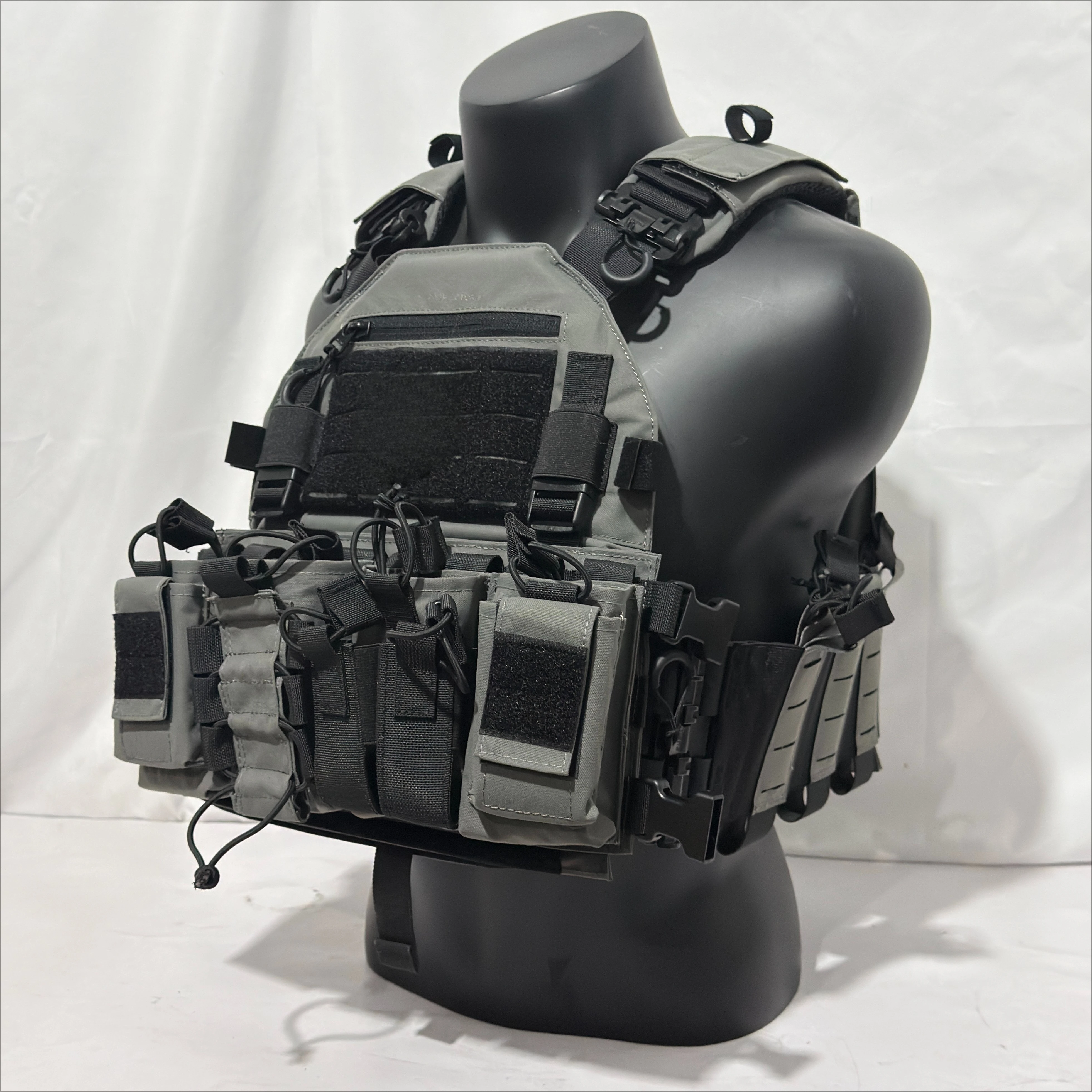 1000D Outdoor Military Fan Clothing Tactical Tank Top Multi Functional Combat Equipment