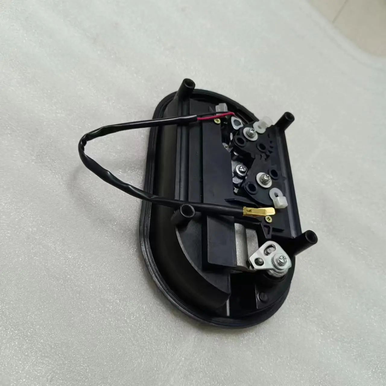Chineses Factory Price Bus Spare Parts Bus Auto Door Bus Luggage Door