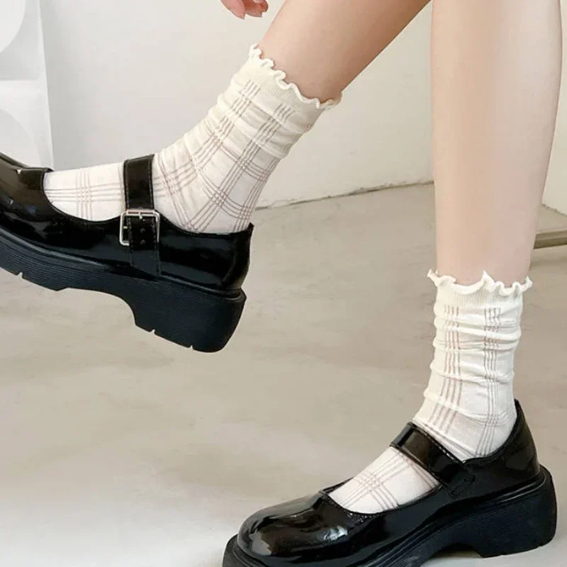 Calcetines largos de algodón transpirables para mujer, medias finas, caladas, con corazón, sueltas, estilo Lolita japonés JK, Color sólido, 1 o 2 pares