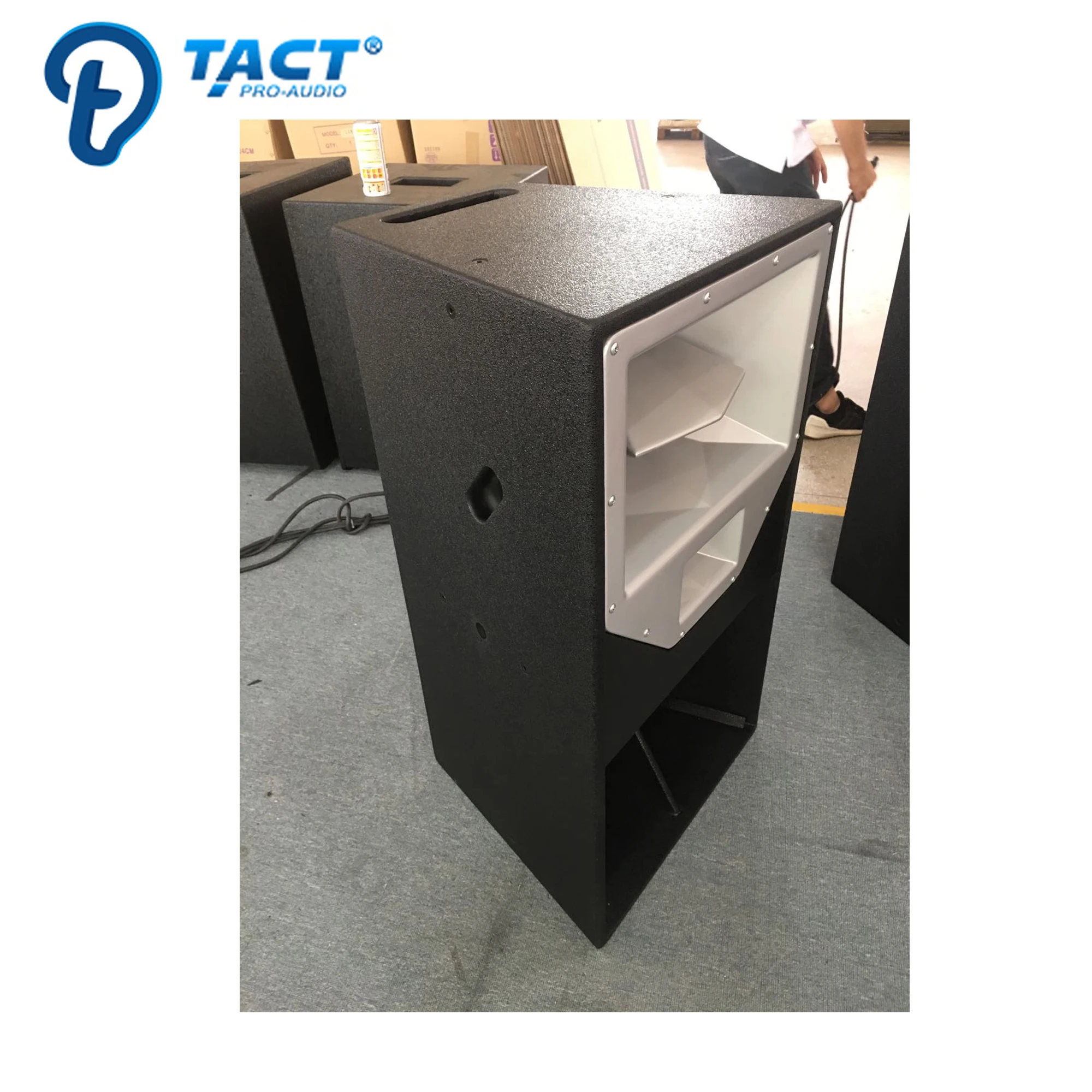 15 Inch 3-Way Remote PA Speaker Waterproof High Power Audio Equipment for Outdoor Stage Party Show