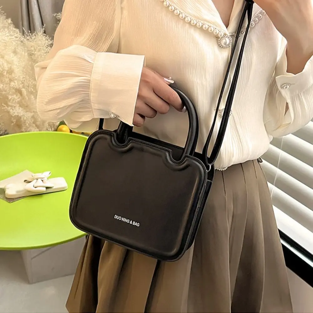 

Retro PU Leather Small Messenger Bag Minimalist Large Capacity Square Underarm bag Handbag Ins Style Ladies Shoulder Bag Girls