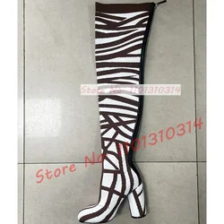 Stivali elasticizzati sopra il ginocchio lavorati a maglia a righe scarpe con tacco spesso a punta tonda primaverili uniche da donna novità nel Design stivali lunghi alla moda